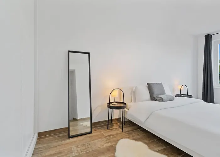 Appartamento Tranquil Haven - Relax And Unwind In Hamm Lussemburgo