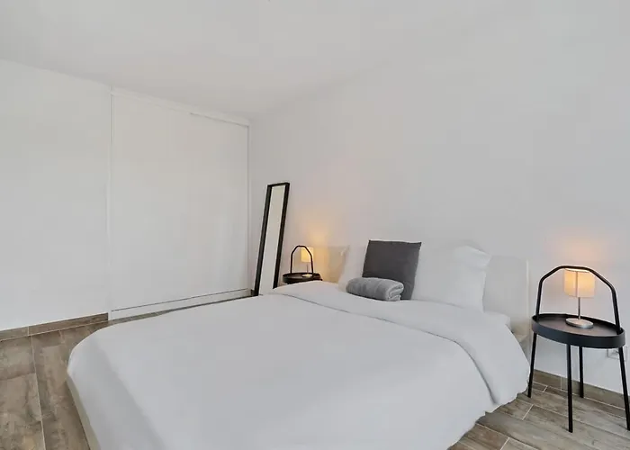 Tranquil Haven - Relax And Unwind In Hamm Luxemburg