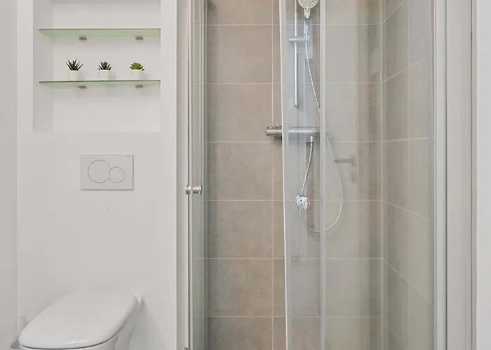 Tranquil Haven - Relax And Unwind In Hamm Luxemburg